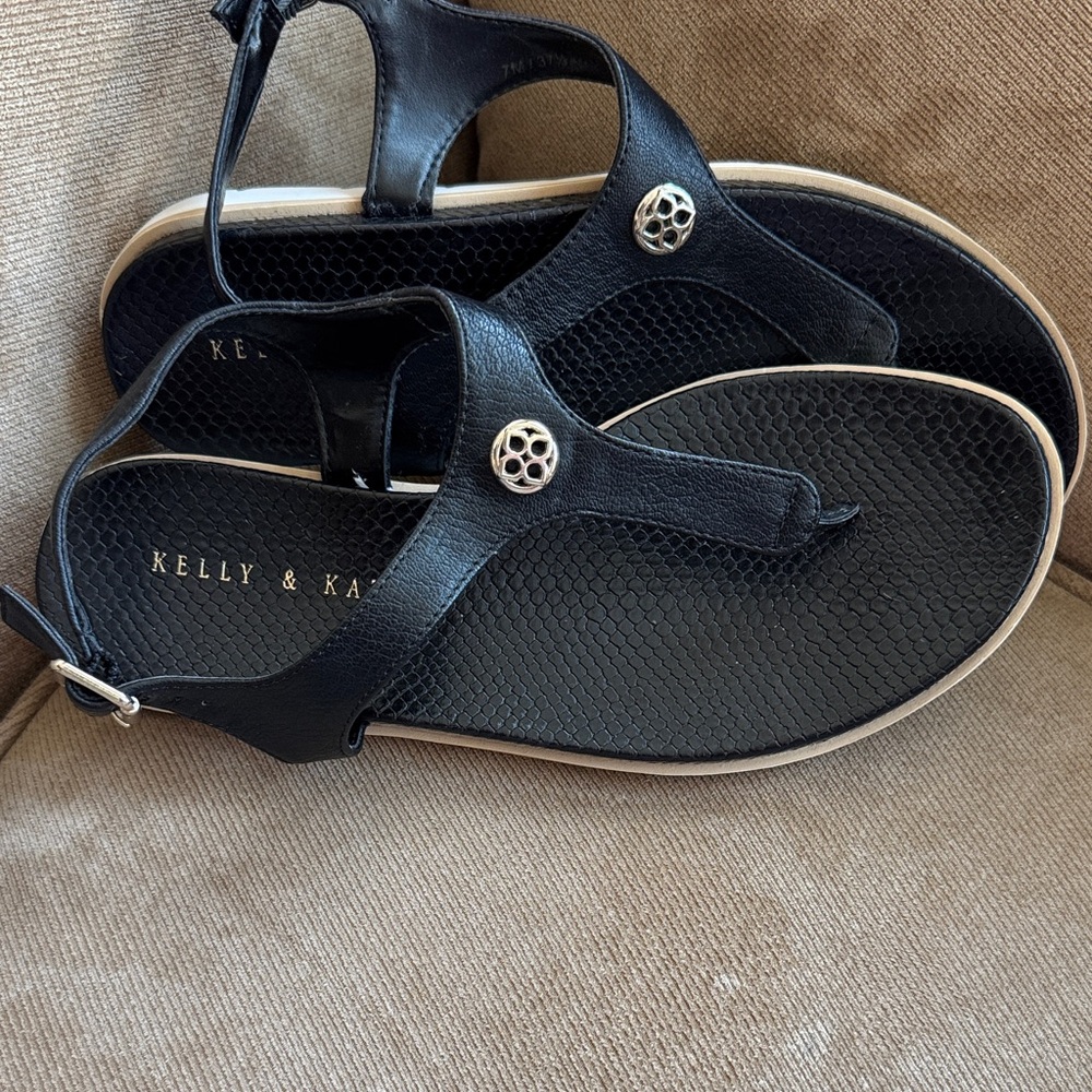 Kelly & Katie Black Thong Sandals with Metallic Accent